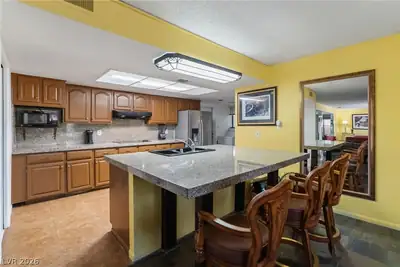 3198 El Cedro Circle Kitchen