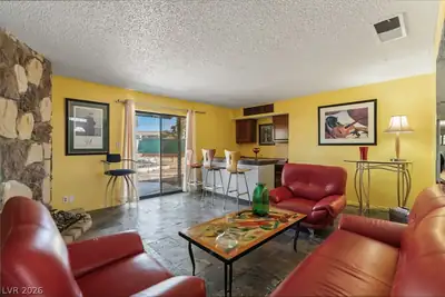 3198 El Cedro Circle Living Room