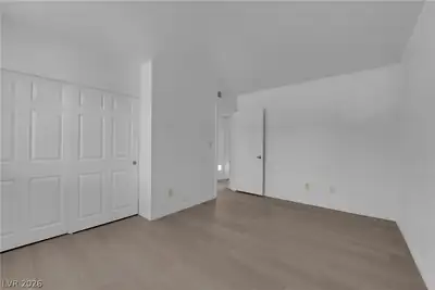 4921 Indian River Drive 123 Bedroom