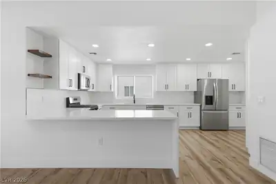3101 Goodnews Court Kitchen