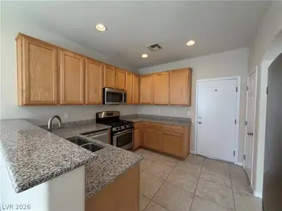 5553 Chapin Mesa Avenue Kitchen