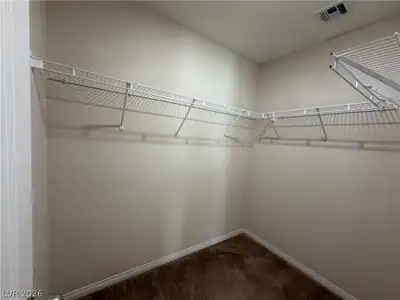 5553 Chapin Mesa Avenue Walk-In Closet(s)