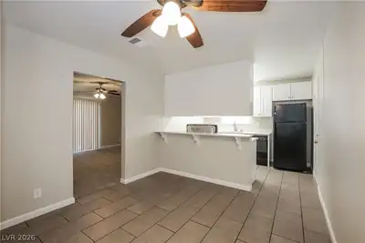 2126 Citroen Street Dining Area