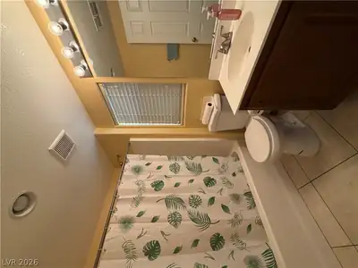 10811 Ackers Drive Bathroom