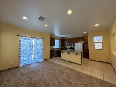 10811 Ackers Drive Kitchen