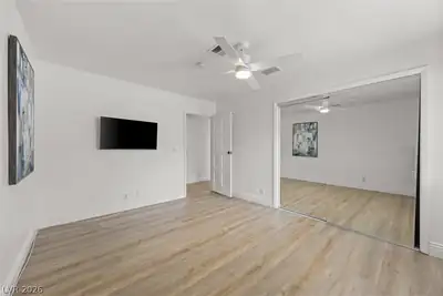 2117 Plaza De La Candela, Las Vegas, NV 89102 Bedroom