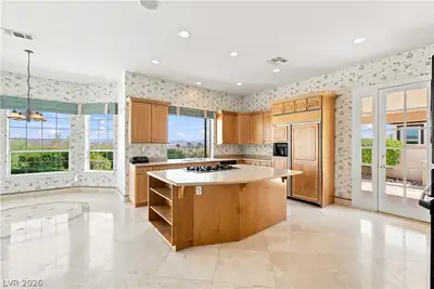 16 Placa De Rei Court, Henderson, NV 89011 Kitchen
