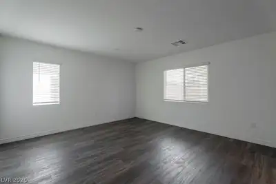 3541 Reserve Court Bedroom