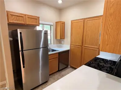 1311 Red Gable Lane 101 Kitchen