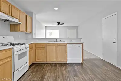 3610 American Pie Court, Las Vegas, NV 89129 Kitchen