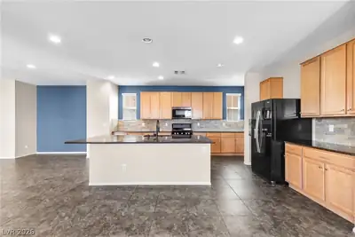 2352 Via Alicante, Henderson, NV 89044 Kitchen