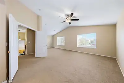 10501 Pacific Palisades Avenue, Las Vegas, NV 89144 Primary Bedroom