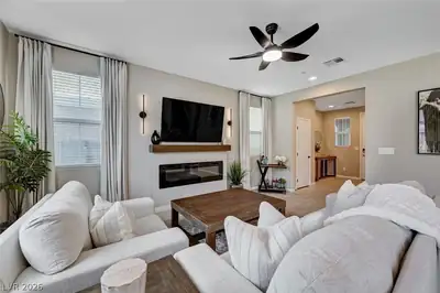 372 Silva Place, Henderson, NV 89011 
