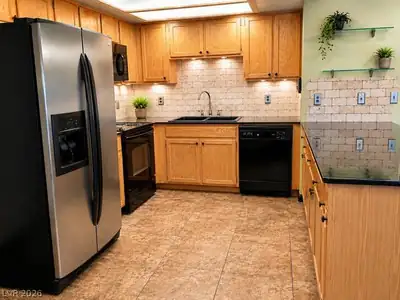 8410 Eldora Avenue 2086 Kitchen