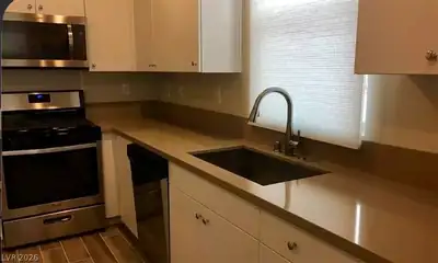 11290 Hidden Peak Avenue 212, Las Vegas, NV 89135 Kitchen