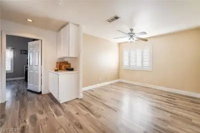 8185 Bonaventure Drive Bedroom