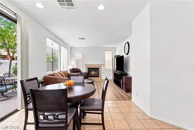 5432 West Pipers Meadow Court Dining Area