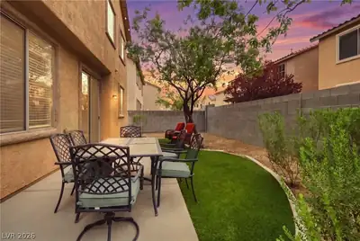 5432 West Pipers Meadow Court Patio