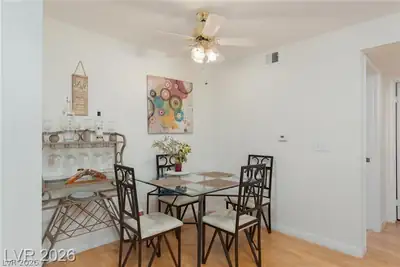 231 West Horizon Ridge Parkway 1126 Dining Area