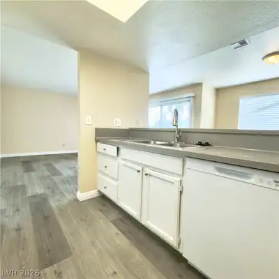6250 West Flamingo Road 159 Kitchen