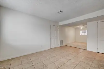 1832 Goldfield Street 1 Living Room