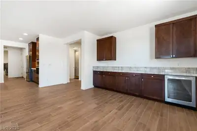 4681 South East Clifftop Drive Dining Area