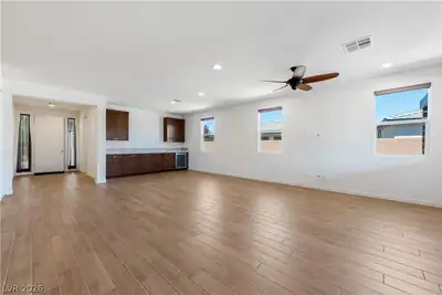 4681 South East Clifftop Drive Living Room