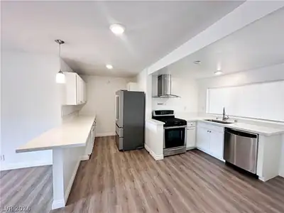 812 Bracken Avenue, Las Vegas, NV 89104 Kitchen