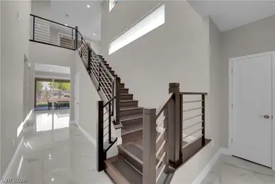 10254 Kesington Drive, Las Vegas, NV 89135 