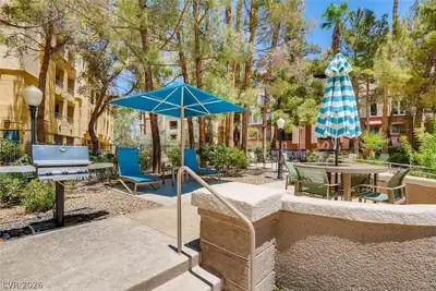 220 FLAMINGO Road 218 Patio