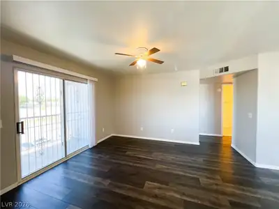 1520 Ben Or Street 202 Living Room