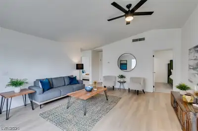 598 Jackson Drive, Henderson, NV 89014 Living Room