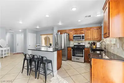 5634 African Lilly Court, Las Vegas, NV 89130 Kitchen