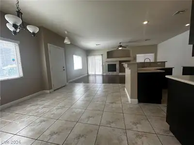5516 Ante Up Court 103 Dining Area