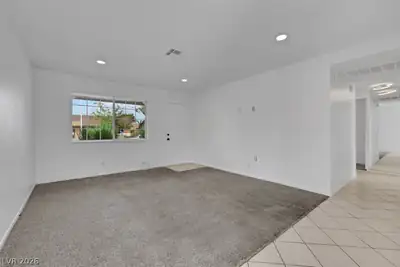 45 Sabino Circle, Las Vegas, NV 89110 Living Room