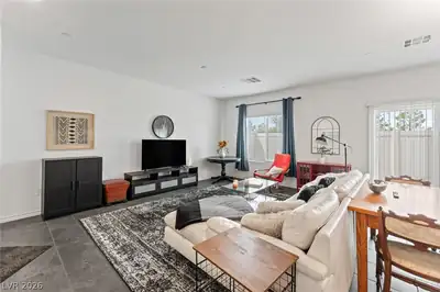 1367 Ossa Street 4103 