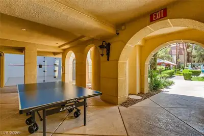 220 East FLAMINGO Road 113 Patio