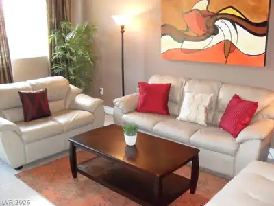 220 East FLAMINGO Road 113 Living Room