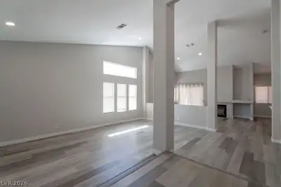 1735 Navarre Lane Living Room