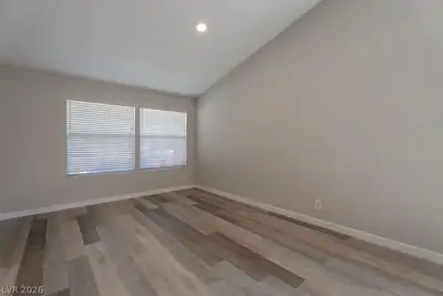 1735 Navarre Lane Bedroom