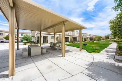 3509 Golden Chariot Avenue Yard