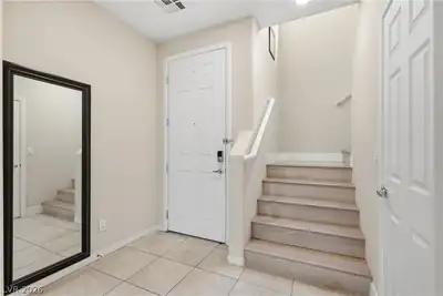 4332 Proposal Rock Avenue, North Las Vegas, NV 89084 Entrance Foyer