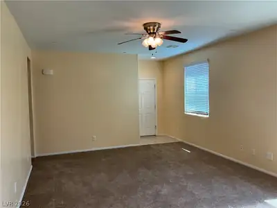 739 Crest Valley Place Living Room
