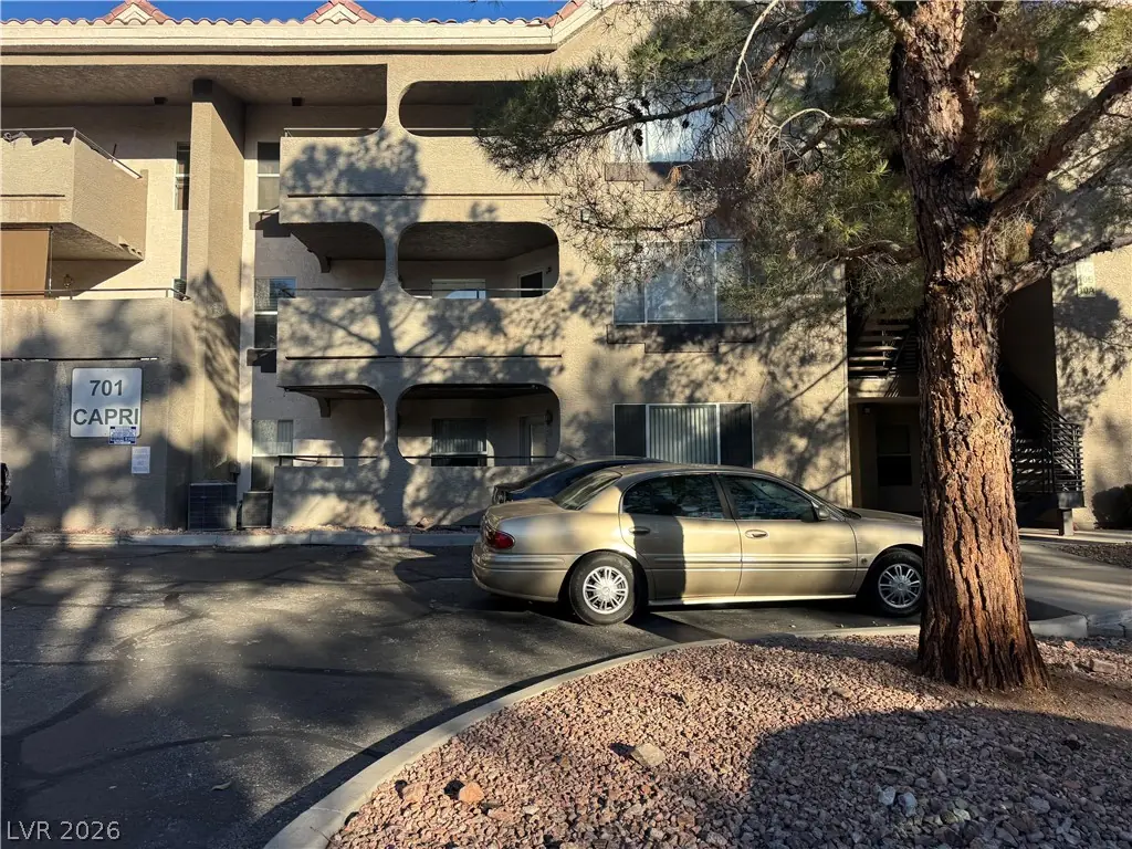 701 Capri Drive 13B