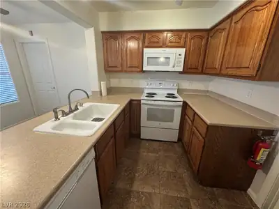 701 Capri Drive 13B Kitchen