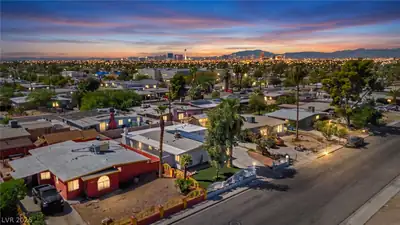 3215 Wright Avenue Aerial View