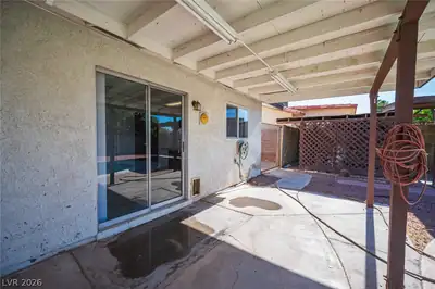 5142 Tahnee Drive, Las Vegas, NV 89122 Patio
