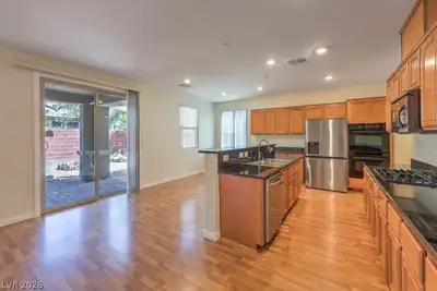 5442 Nettle Way, Las Vegas, NV 89135 Kitchen