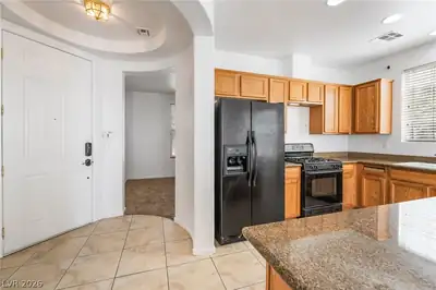 2909 Aspen Club Avenue, North Las Vegas, NV 89081 Kitchen