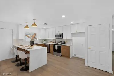 4289 Vegas Valley Drive Las Vegas, NV 89121